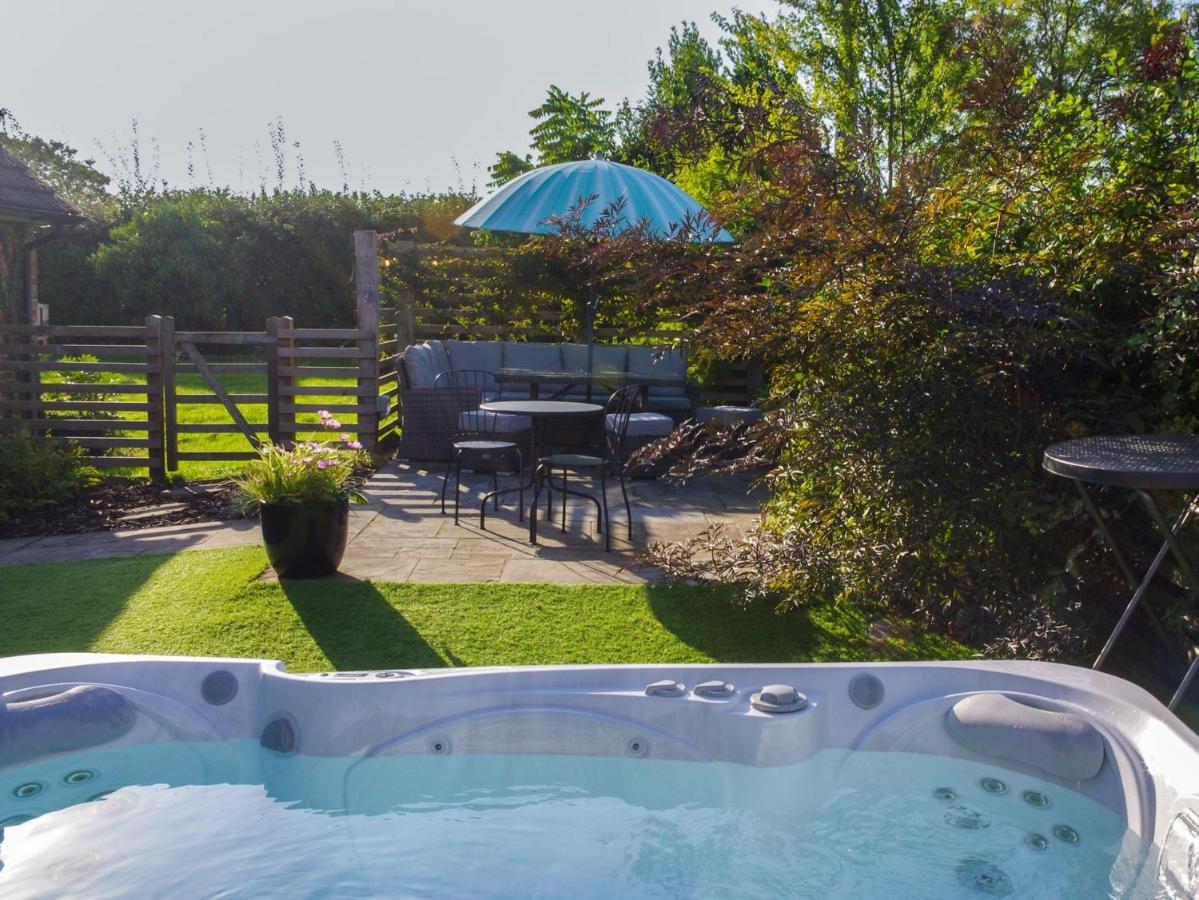 4 Bed in Blandford Forum 76544 - B&B