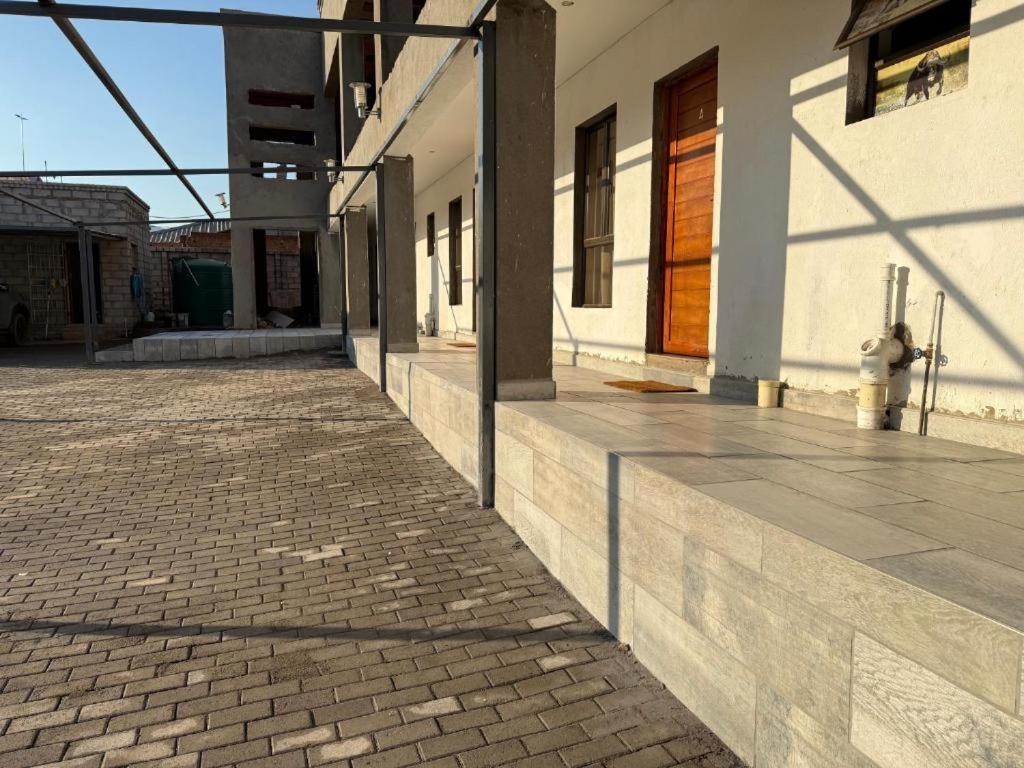 Gae Ga Monare Guest House - B&B