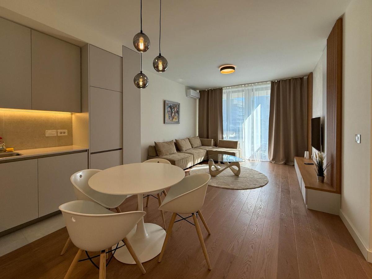 One-Bedroom Apartment with Balcony and City View