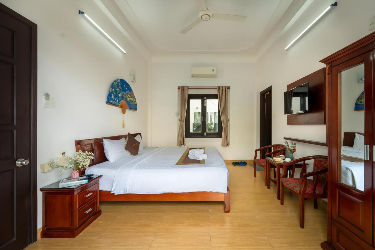 Double or Twin Room with Garden View