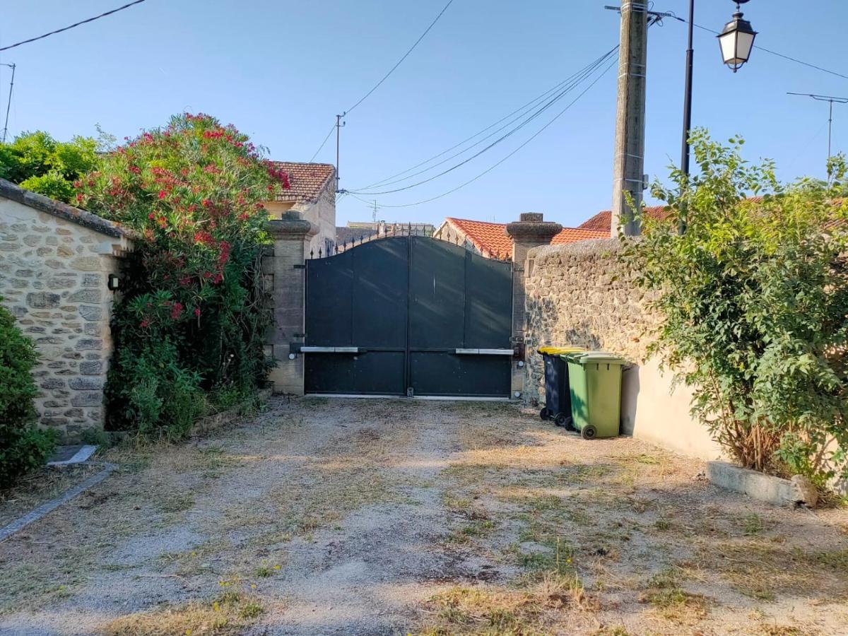 L'Enclos du Château - Ferienwohnung Courthézon