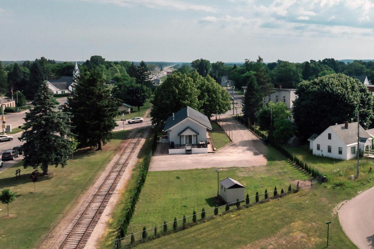 Mancelona Train Depot - Near Petoskey,Traverse - B&B