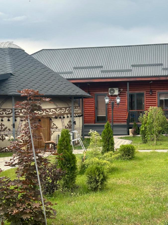 Bermet guest house - B&B