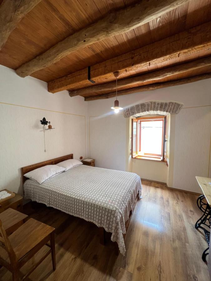 Rooms Poli Luce - Room Jurina - B&B