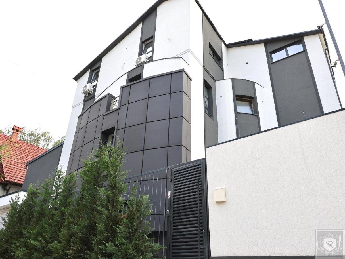 RentHouse Apart-Hotel Room #11 - Bed and Breakfast Chisinau