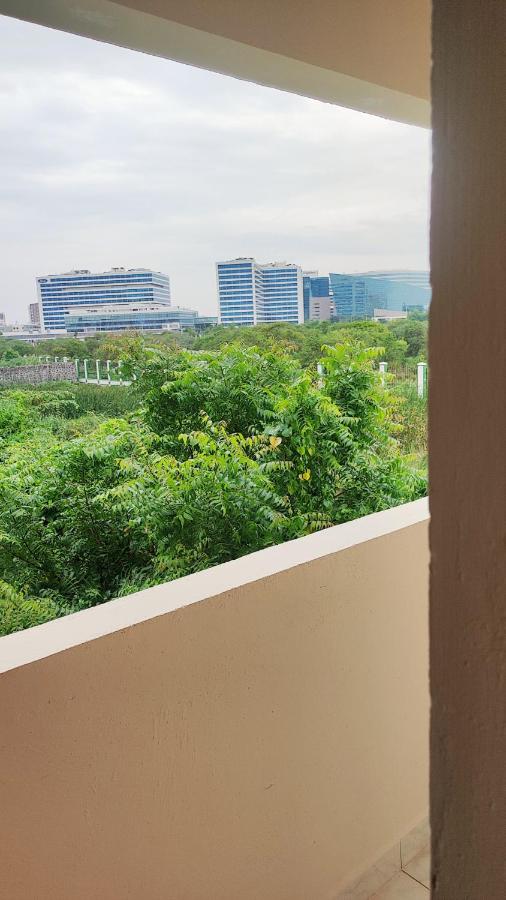 White Pearl Homestay - Fully Furnished - B&B