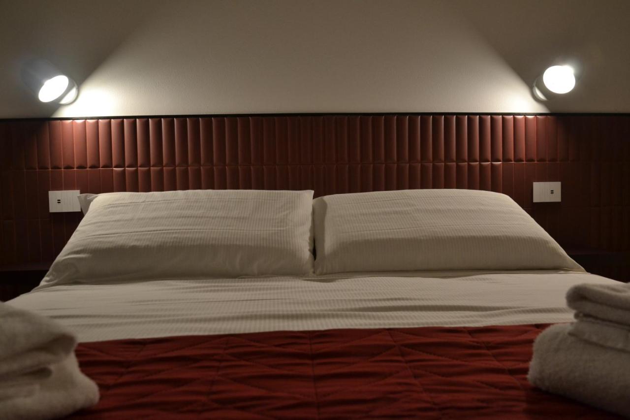 Le camere in città - B&B La Spezia