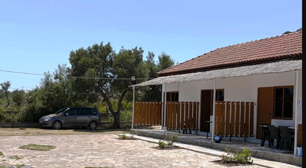 first American Inn - Ferienwohnung Borsh