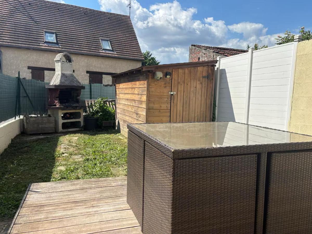 Charmante Maison Wifi télé 65 pouces netflix - B&B