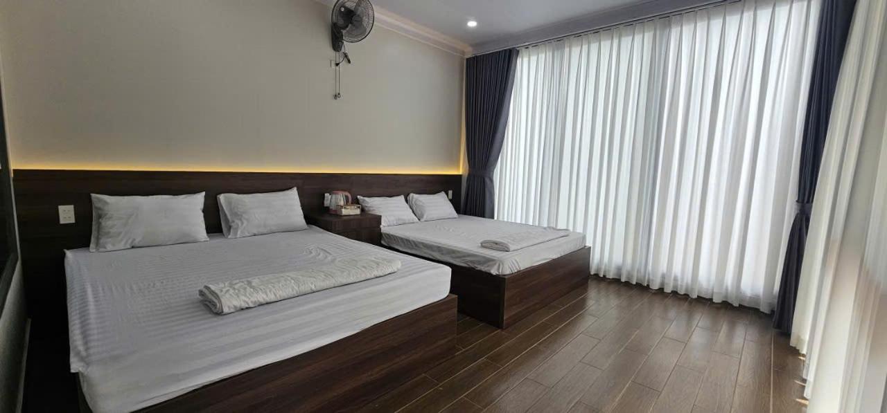 Bungalow - Water Front
