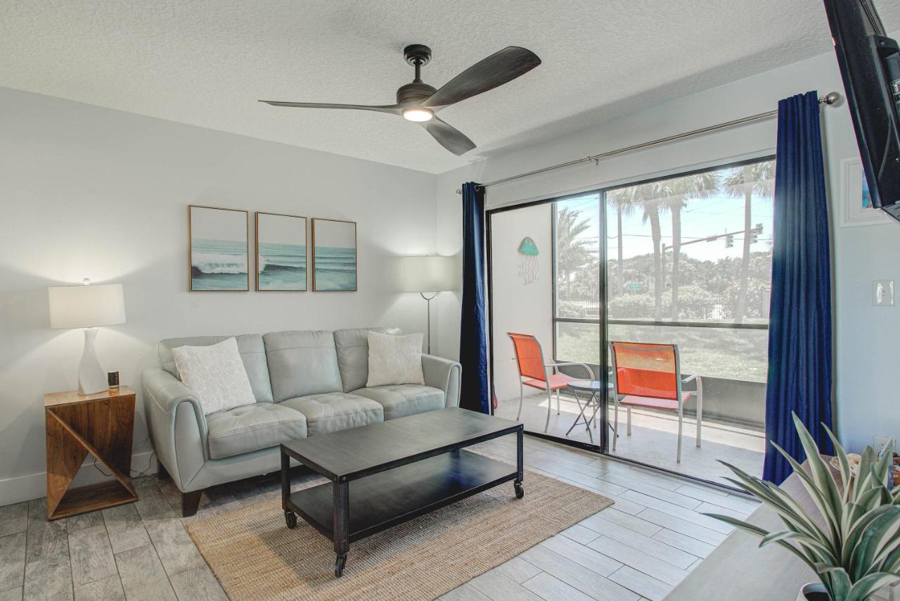 Ocean Side Complex with Heated Pool B-15 - B&B Saint Augustine