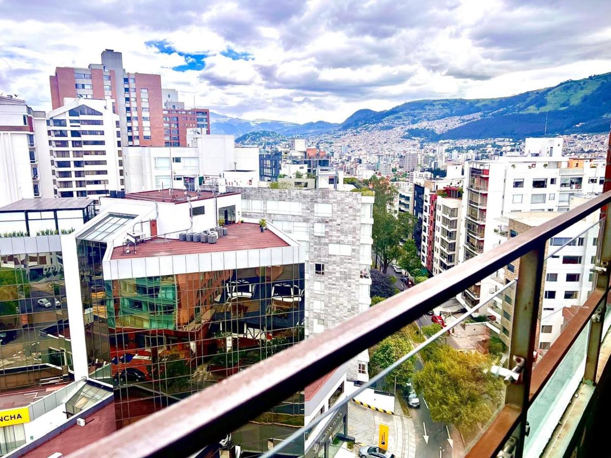 Penthouse con vista, Zona Top - B&B Quito