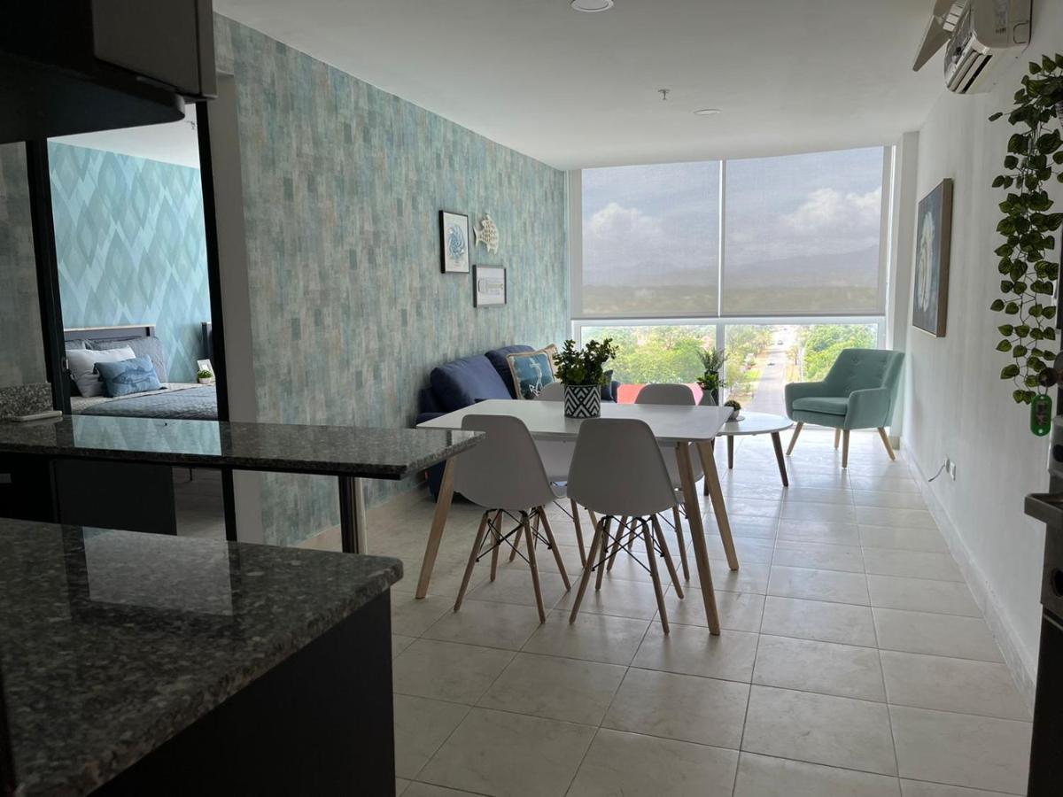 One-Bedroom Apartment with Pool View