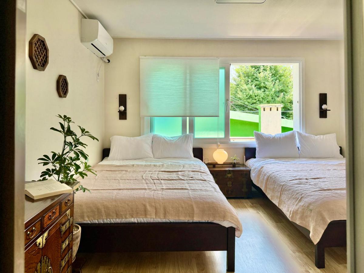 Deluxe Family Suite
