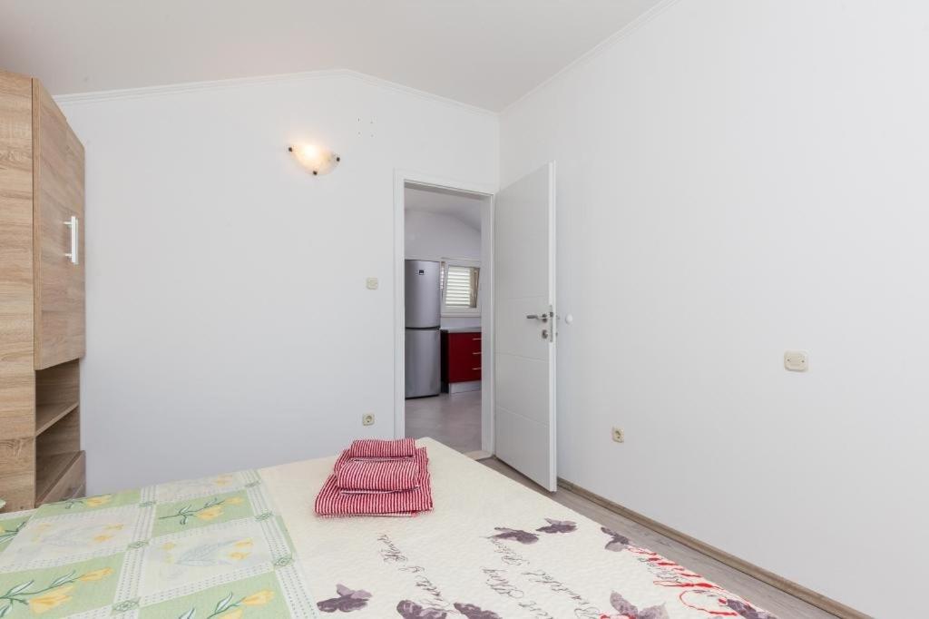 Apartment mit 1 Schlafzimmer, Balkon und Meerblick