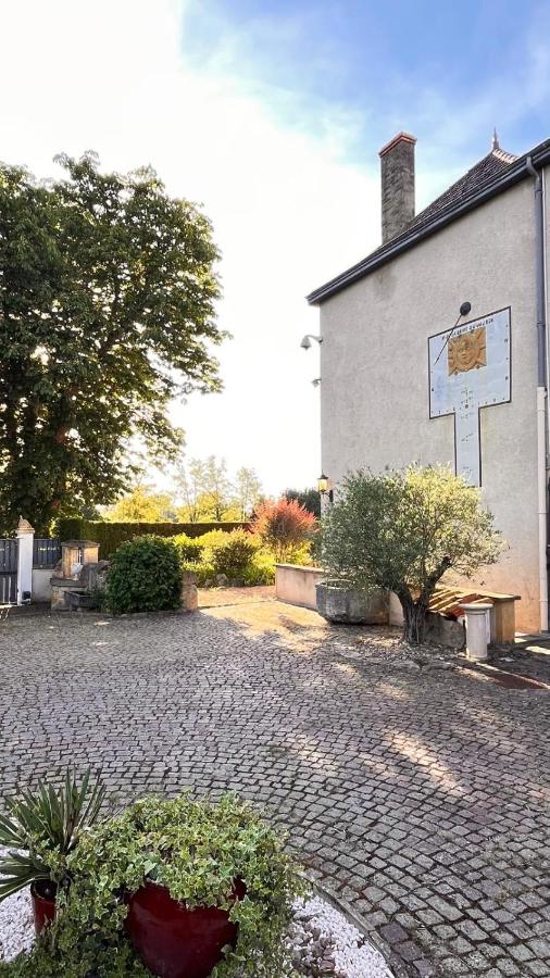 La Villa De L'etang Burgundy - B&B