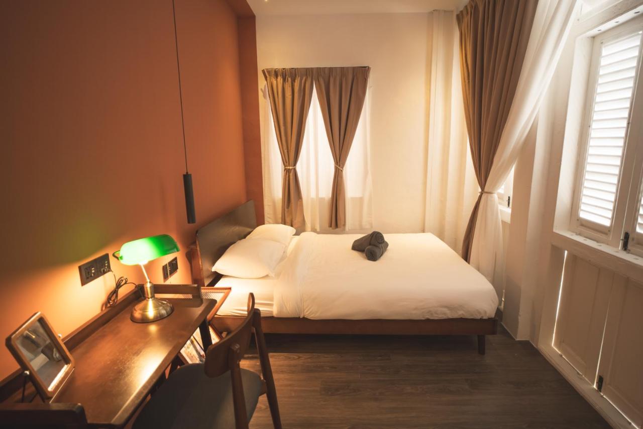 Queen Room with Shared Bathroom