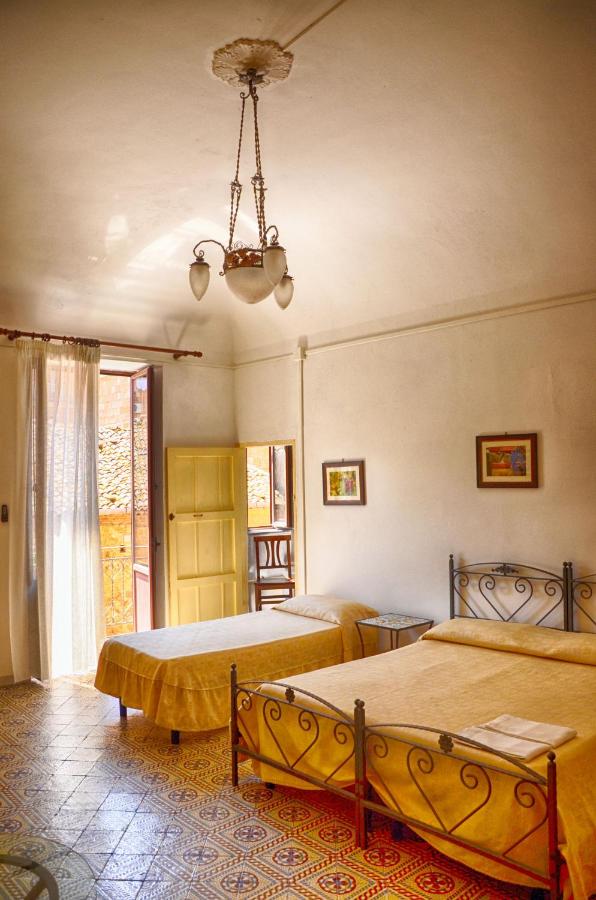 B&B Le Coccinelle - Ferienwohnung Santo Stefano di Camastra