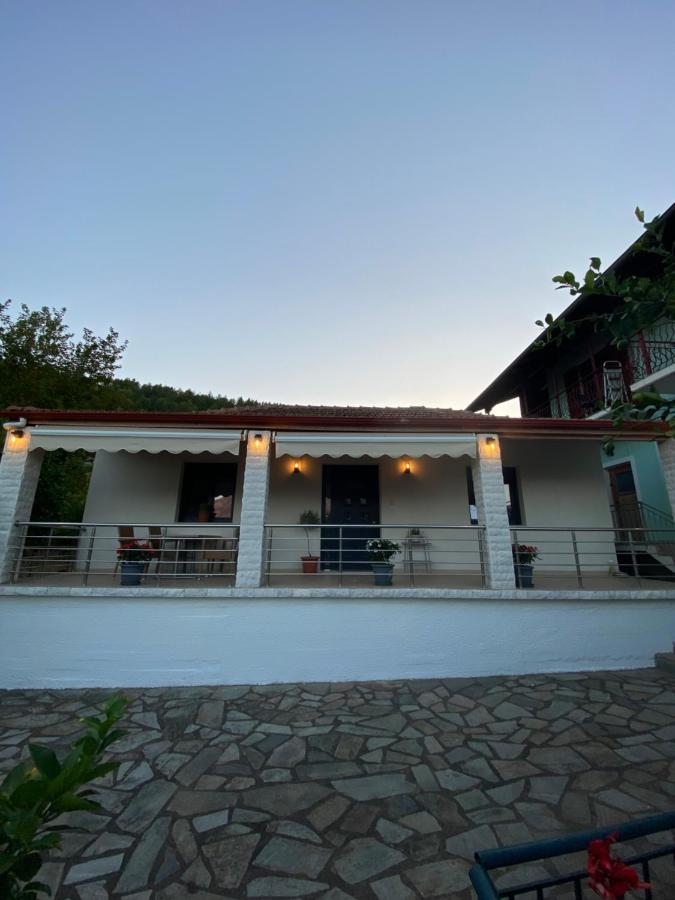 Mitsis Home - B&B