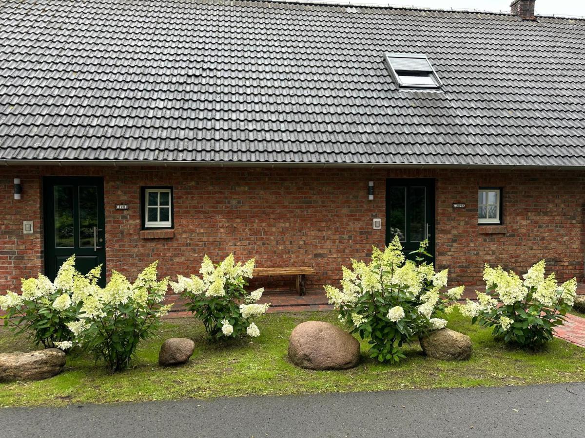 Kiefer -Ferienwohnung in Dötlingen mit Waldblick - B&B