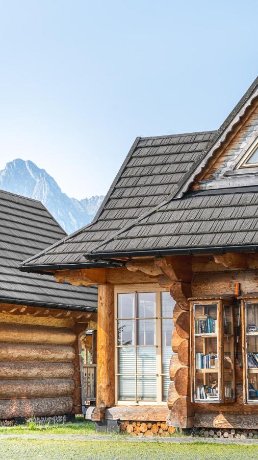 Chalet with Fireplace