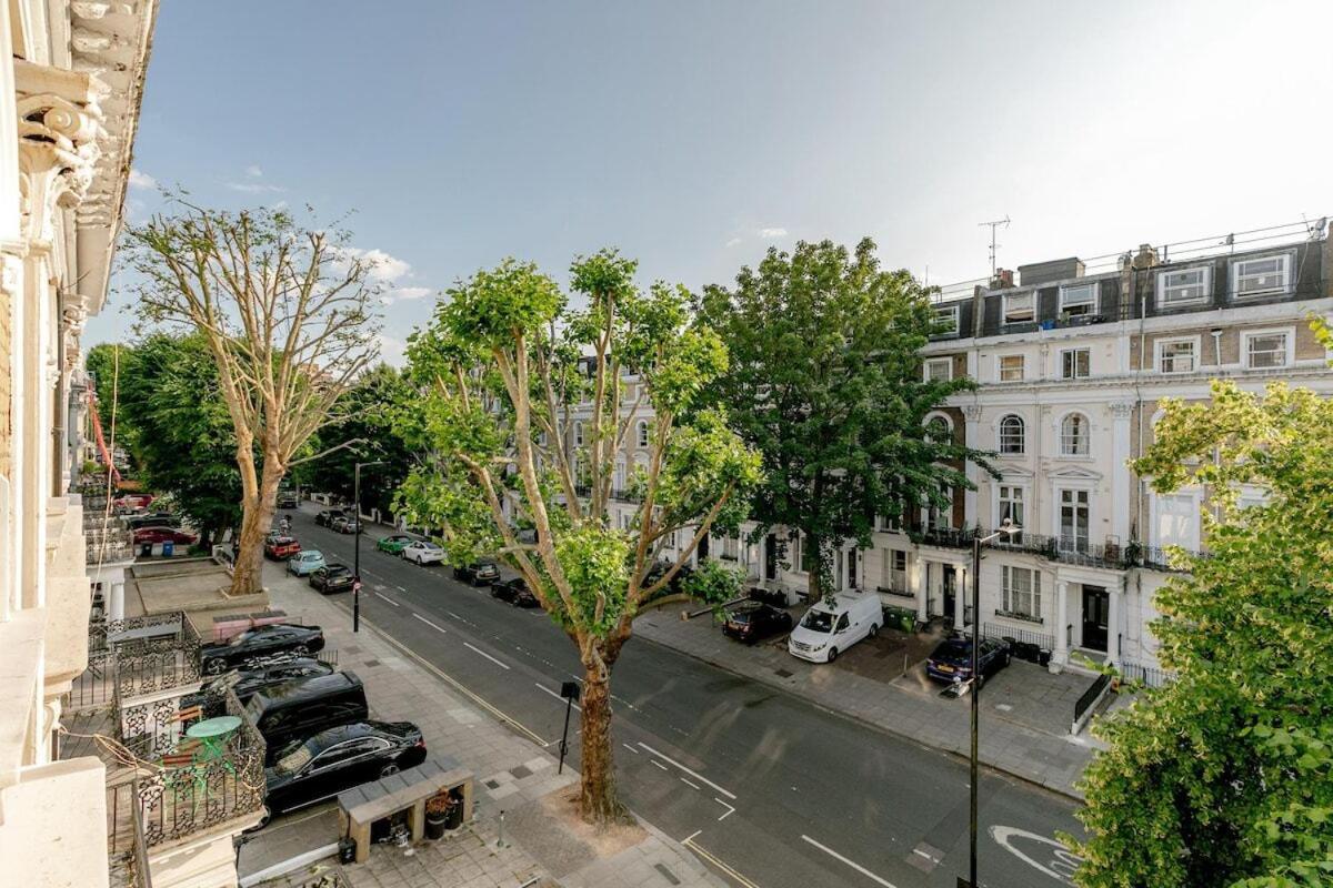 Designer 2BR/1BA Flat Steps to Hyde Park! - Chambres d’hôtes Londres
