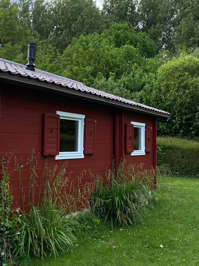 Chalet en bord d'étang - Chambres d’hôtes Longpré-les-Corps-Saints