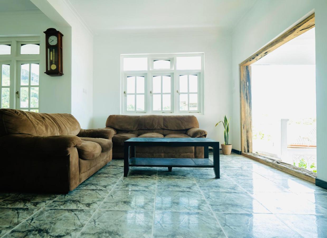 CloudNest Hanthana Kandy - B&B