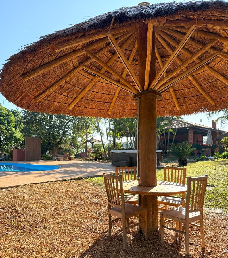 Sítio CEL com Suítes aconchegantes em Boituva - Ferienwohnung Boituva