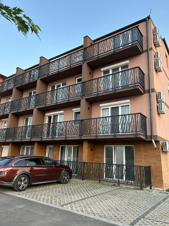 Jakić Apartmani - Ferienwohnung Veliko Gradište
