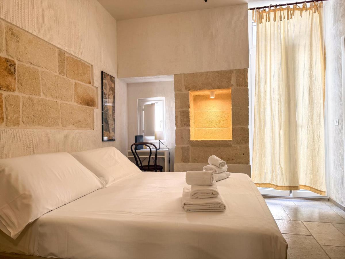 Napulè by MONHOLIDAY - Bed and Breakfast Monopoli