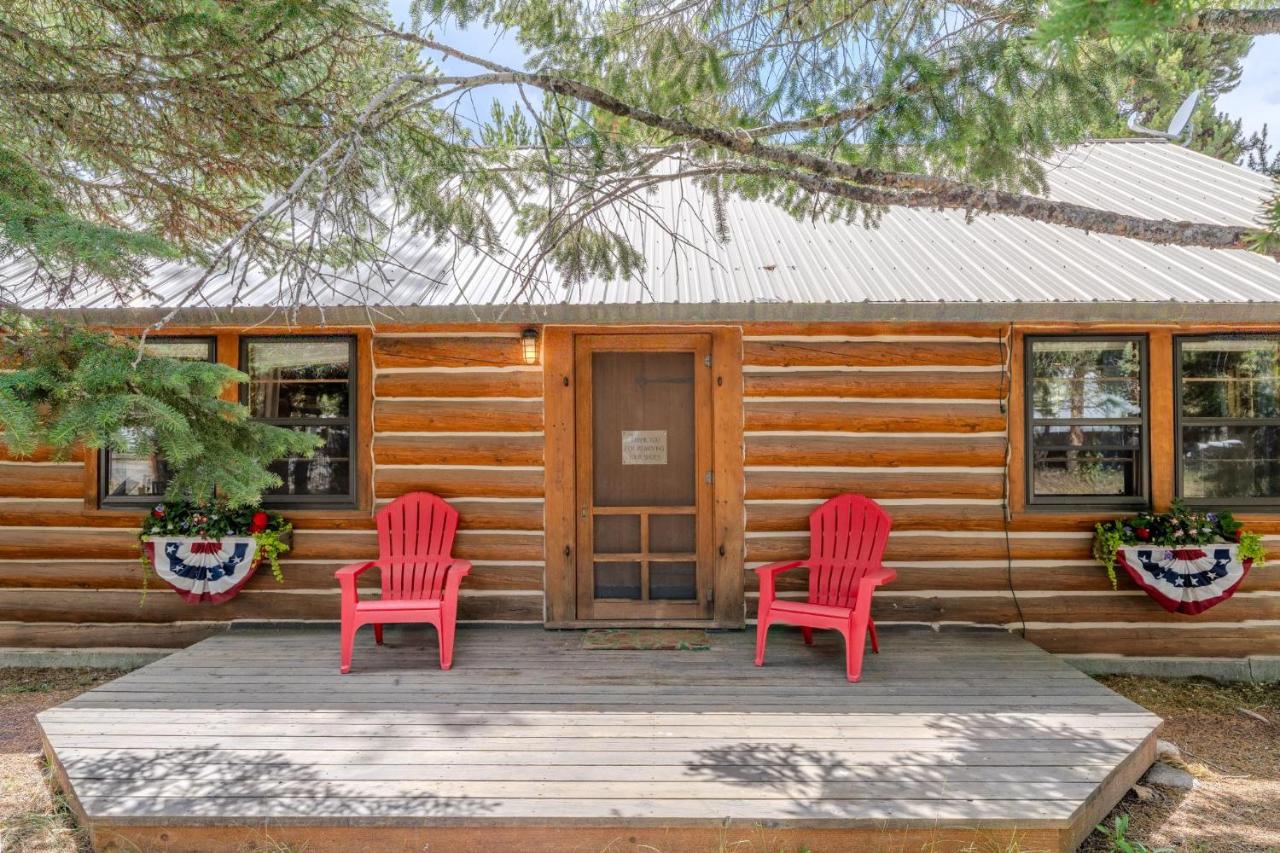 YCC Cabin - B&B West Yellowstone