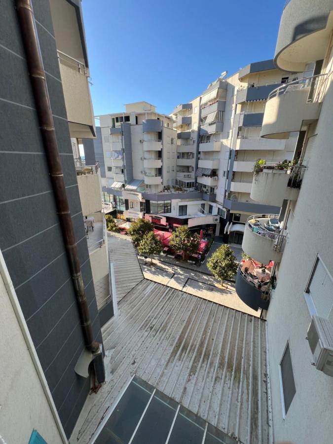 Apartamente oslo vlore - Bed and Breakfast Vlorë