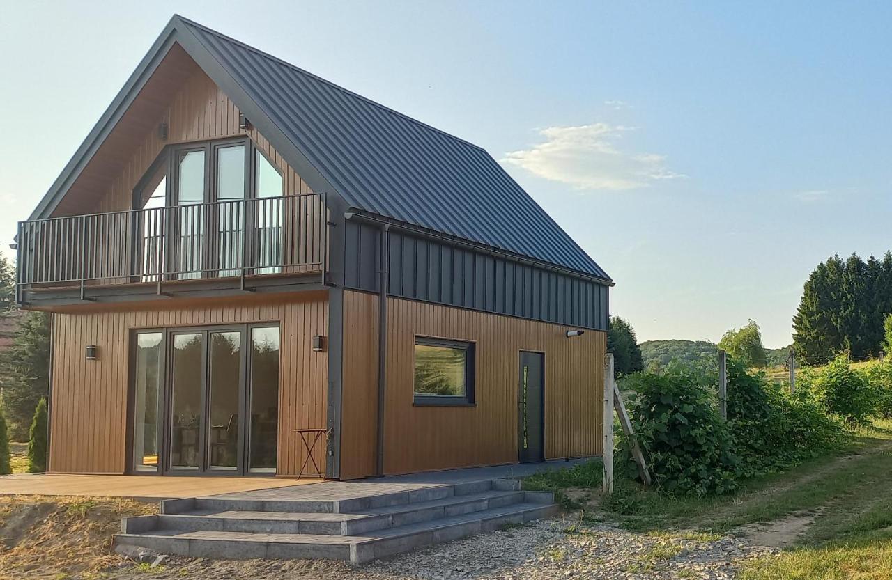 Domek Noclegowy JoWish - B&B Strachocina