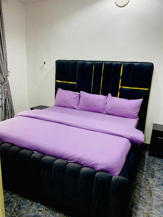 TDN Service Apartment - B&B