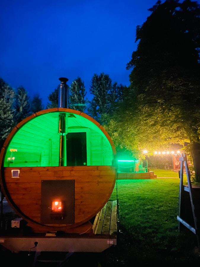 Poleskie zacisze, domek Bocian, kominek, balia,sauna,wifi - B&B