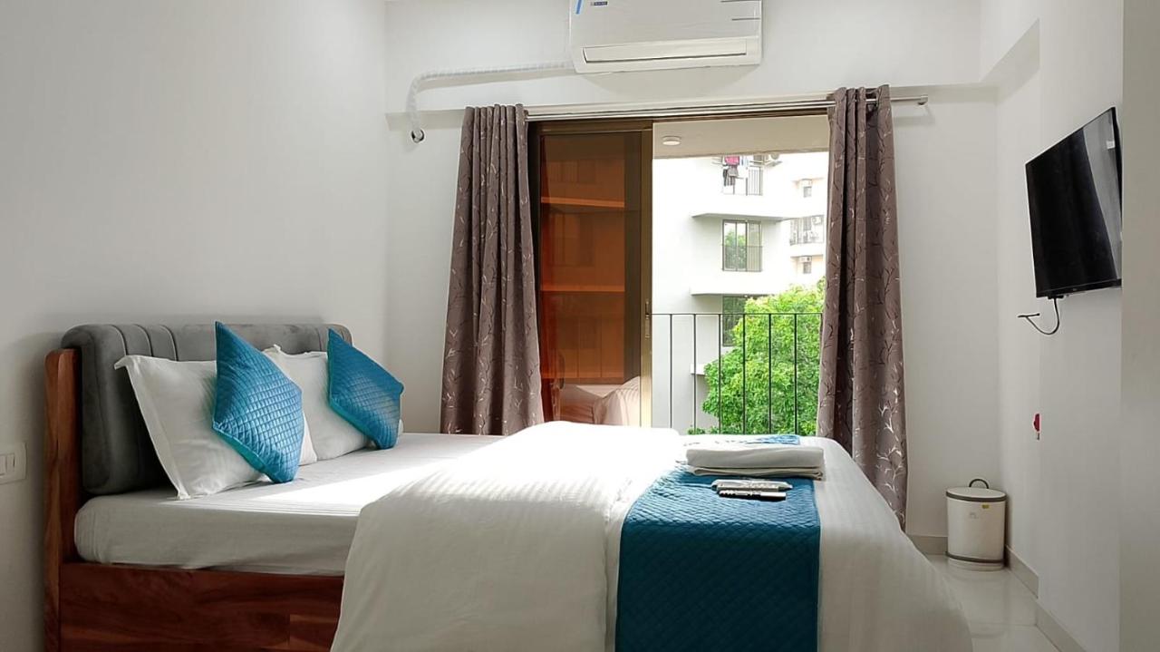 Zenith Suites & Service Apartments - Powai - B&B Mumbai