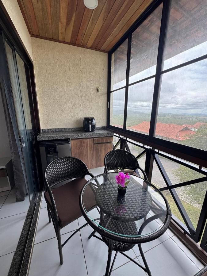 Flat Monte Castelo - Bed and Breakfast Sairé