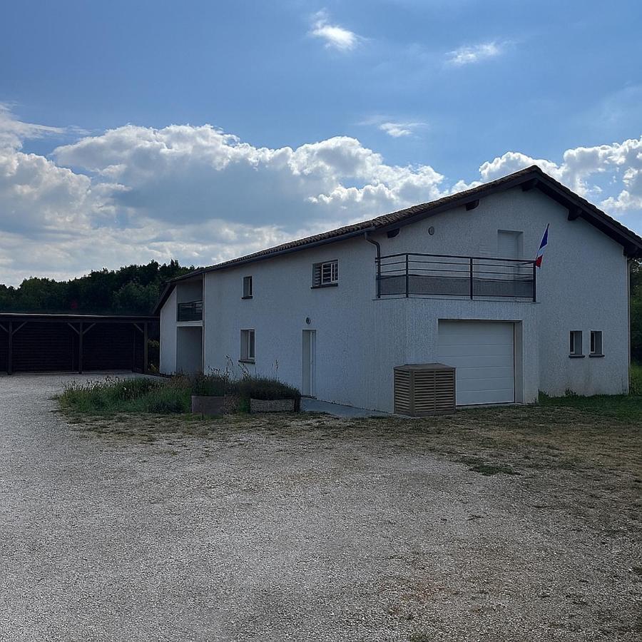 Chambre Séverine, Élégance avec balcon privé - B&B Montauban