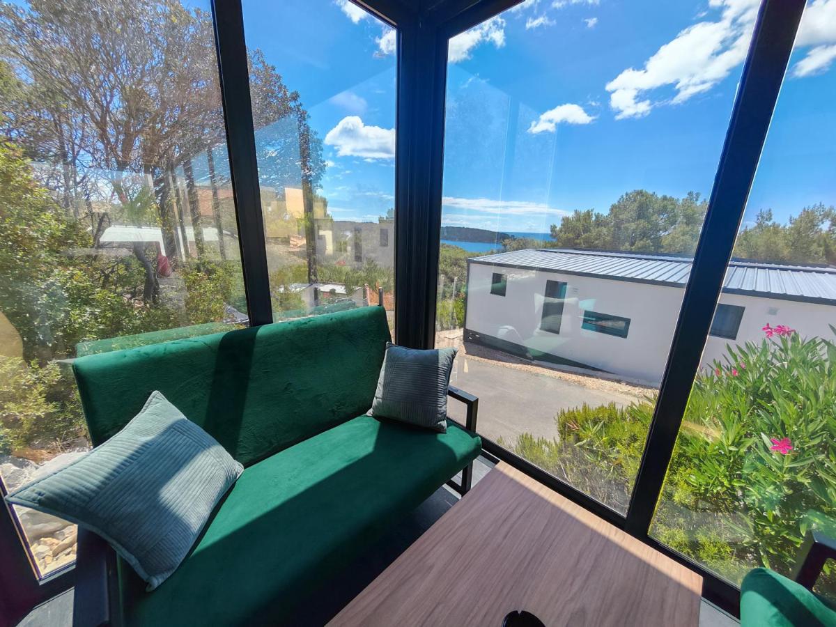 Sea view Anika by Vellaris, Luxury Mobile Home - B&B