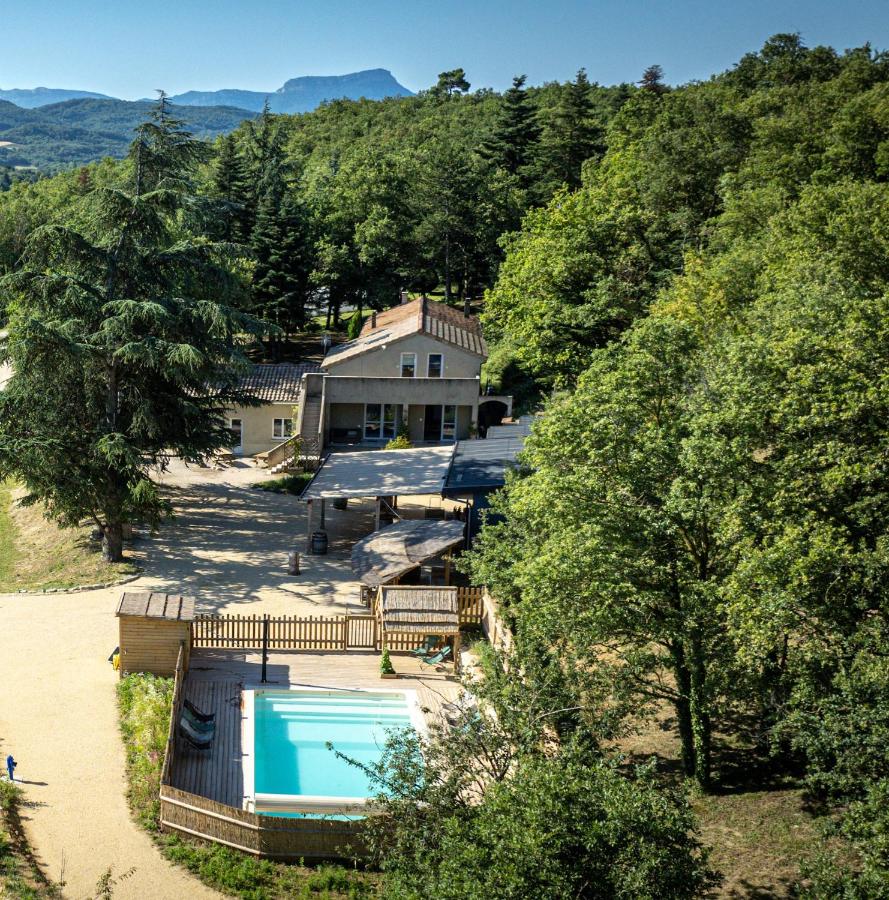 Domaine des Ayasses - Gite de la Raye - 14 pers - B&B Crest