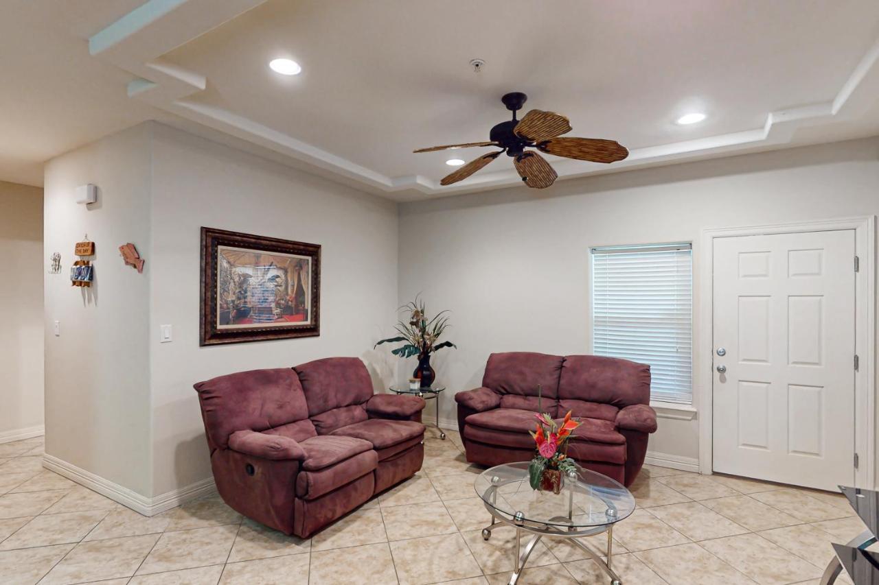 Sea Glass Condominiums 2 - B&B South Padre Island