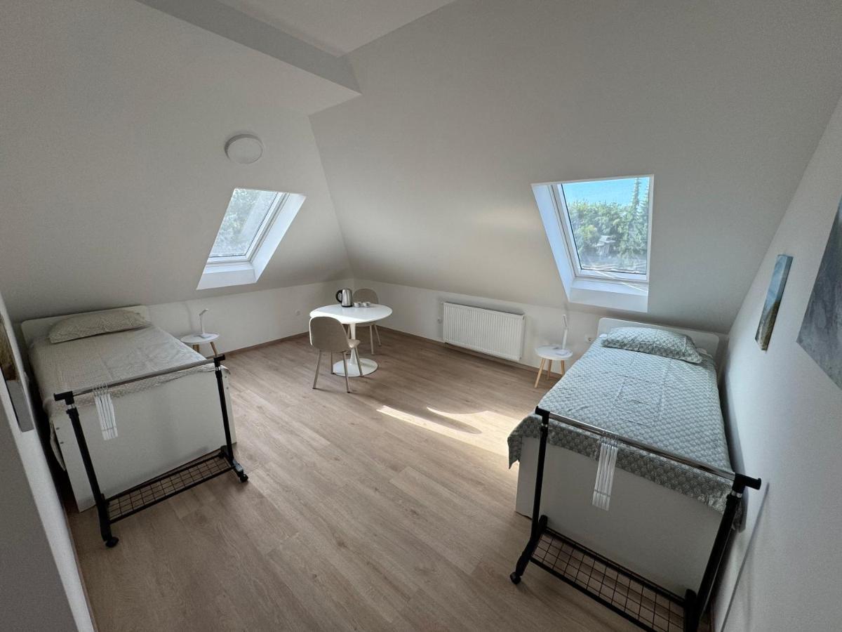 Petite Chambre Lits Jumeaux