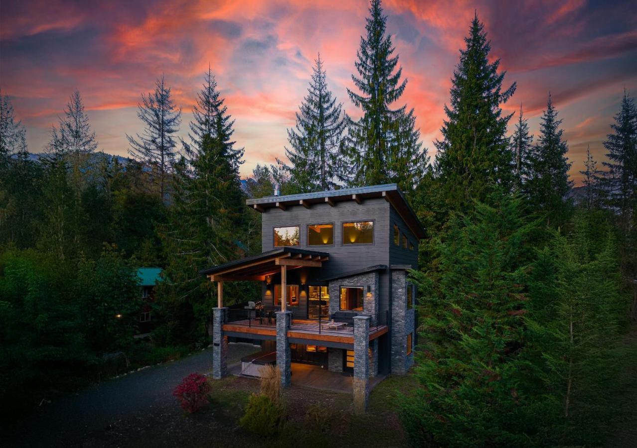 Whistler Peak Lodge - B&B