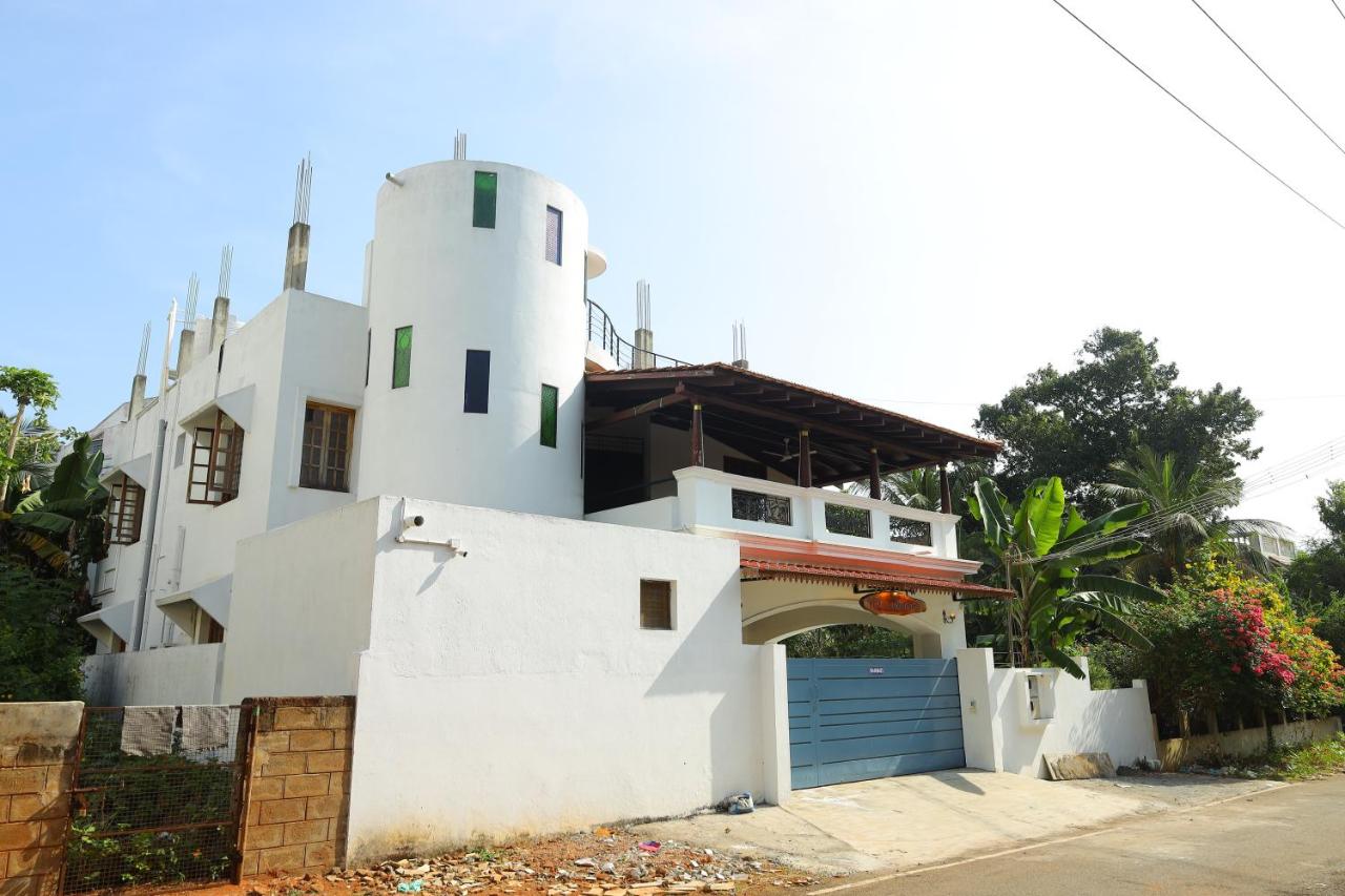 La Villa Le Bonheur - B&B Kalabam