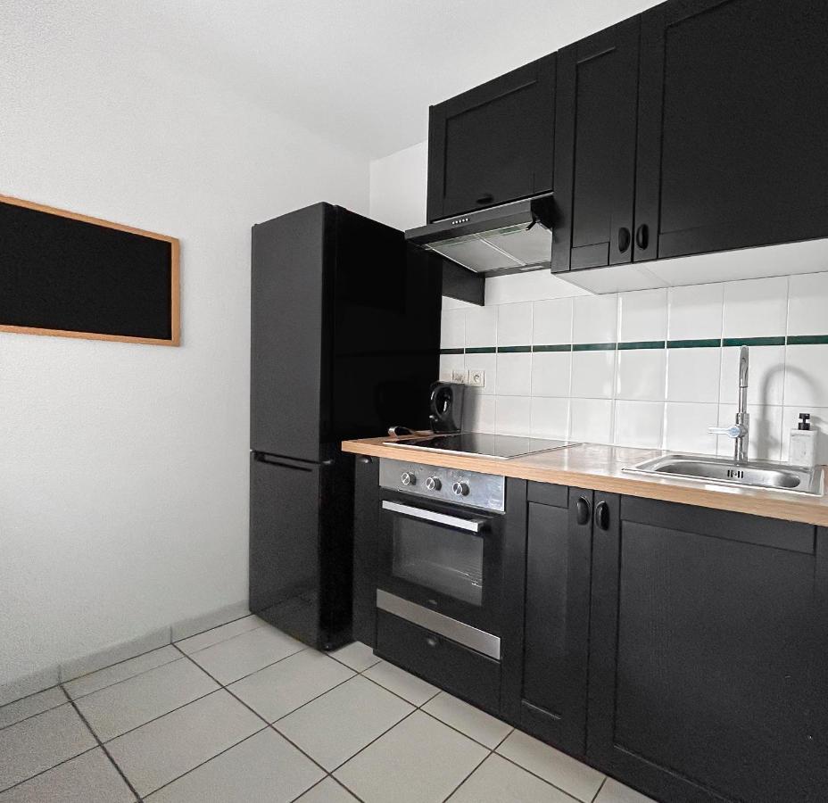 T2 Lumineux avec balcon - proche Airbus - Toulouse - Chambres d’hôtes Plaisance-du-Touch