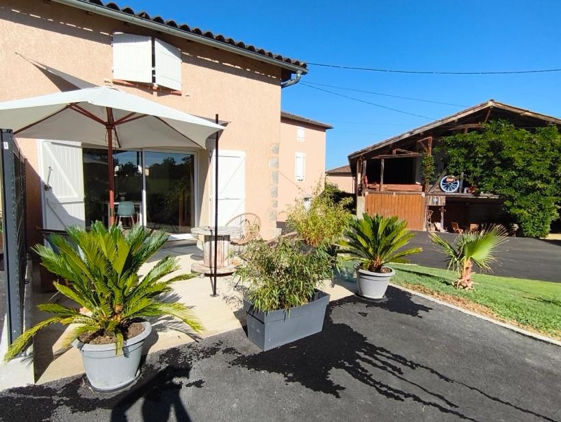 La Grange Fleurie - Ferienwohnung Caumont