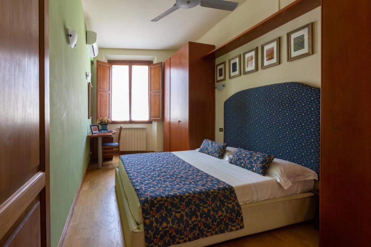 One-Bedroom Apartment - Annex