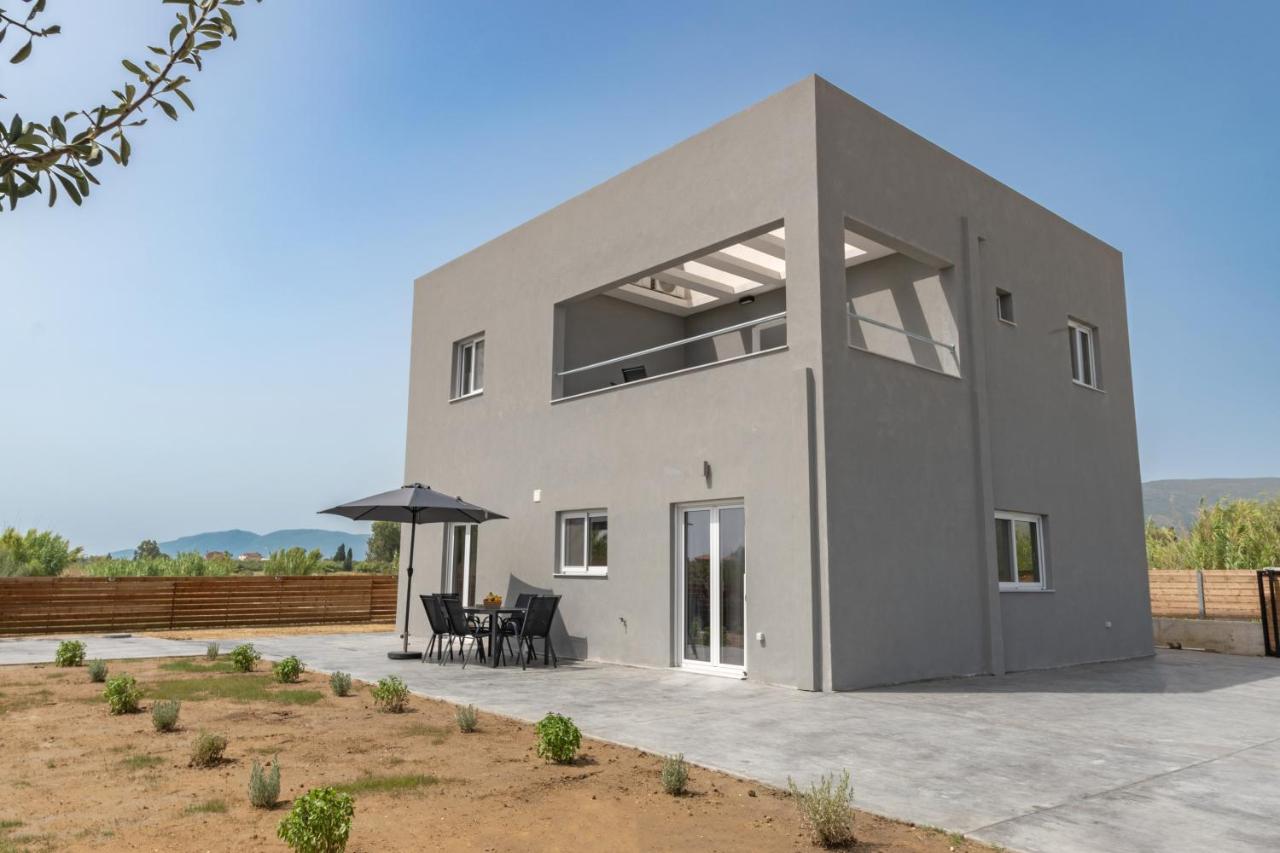 Elhasa Laganas Villa BY "ELITE" - Ferienwohnung Laganás
