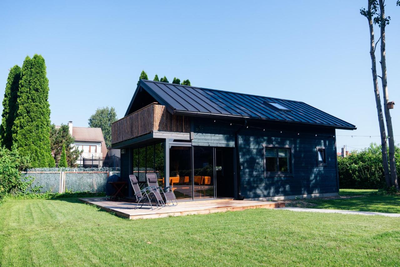 White Nights holiday home with sauna and grill - B&B